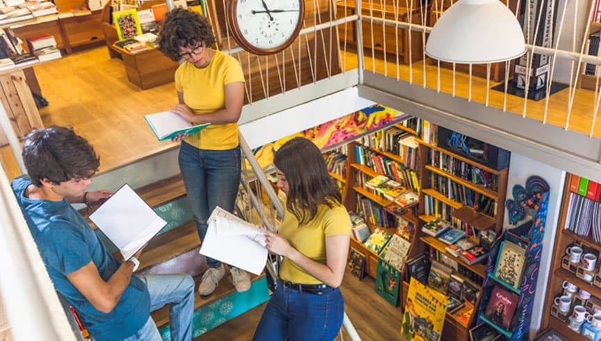 Karts POS Solusi Tingkatkan Bisnis Buku