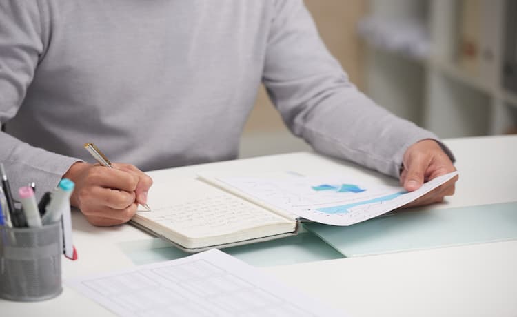 Resiko Pencacatan penjualan secara Manual